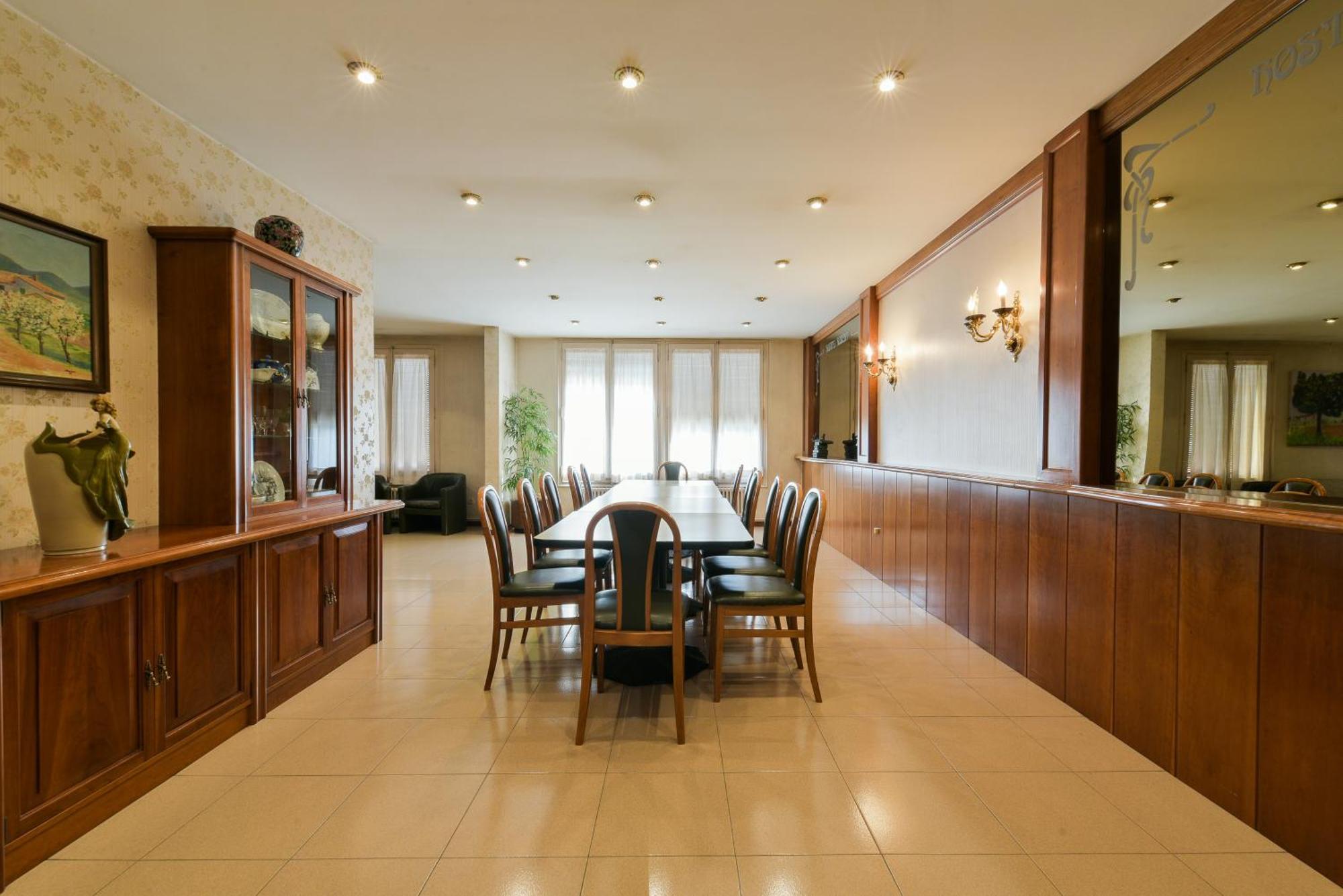 Hotel Robert La Pobla de Claramunt エクステリア 写真
