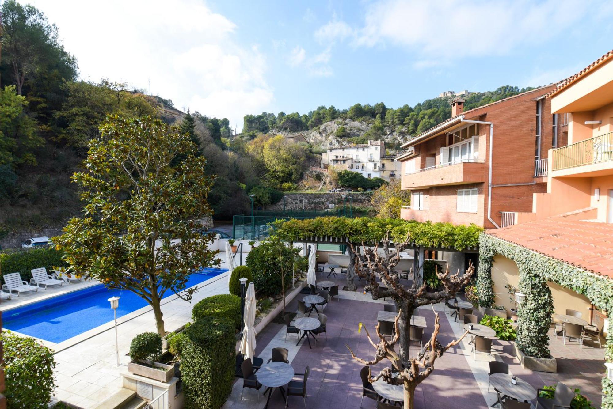 Hotel Robert La Pobla de Claramunt エクステリア 写真