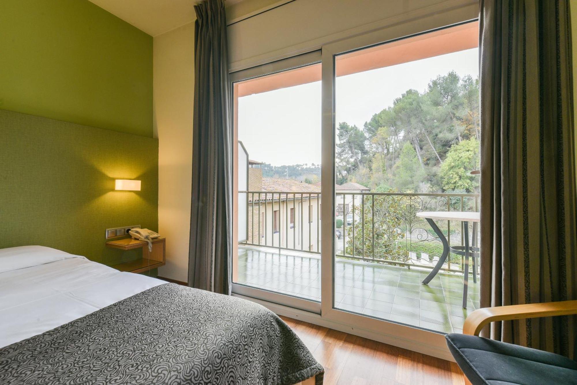 Hotel Robert La Pobla de Claramunt エクステリア 写真